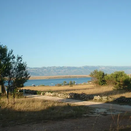 Niko Apartment Vir